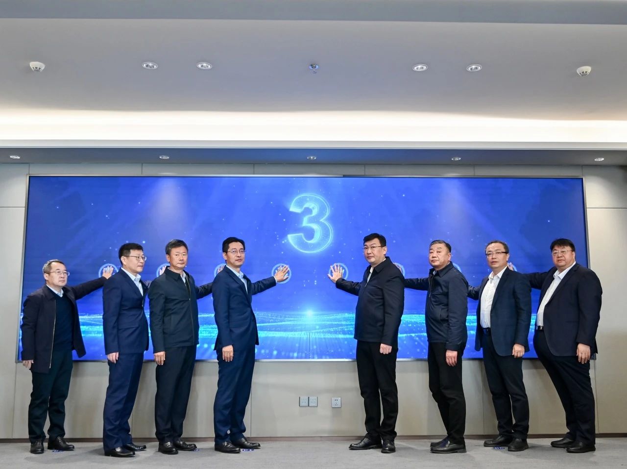 微信图片_20250103145842.jpg